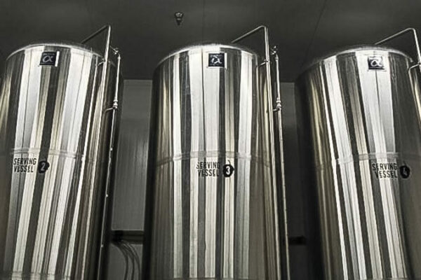 Stainless Steel Single Wall Serving Vessel Tanks in brewery chiller